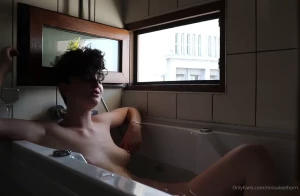 Alexandra Thorn [ missalexthorn ] Onlyfans leaked video 15054877 on Hotleaks.tv