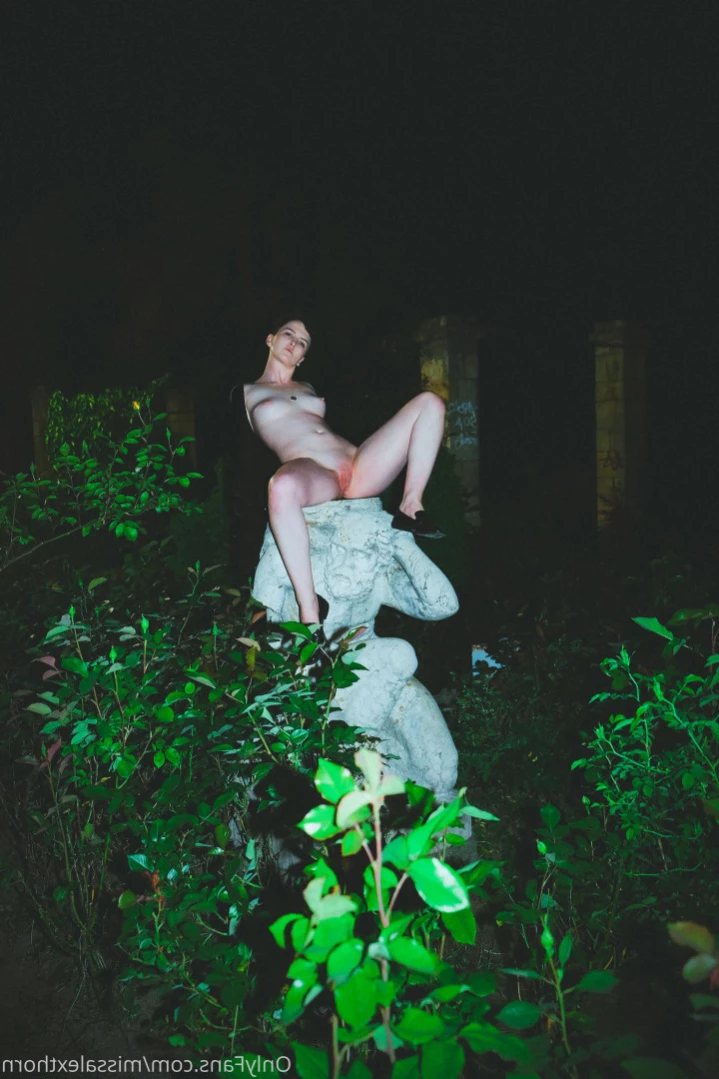 Alexandra Thorn [ missalexthorn ] Onlyfans leaked photo 15132637 on Hotleaks.tv