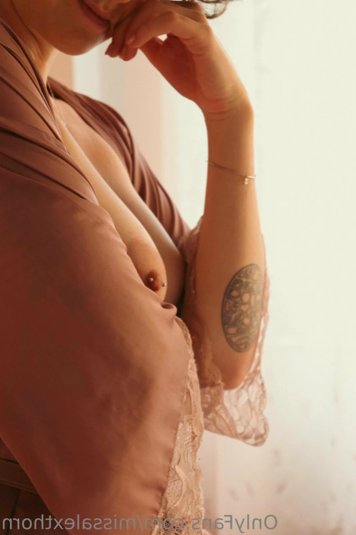 Alexandra Thorn [ missalexthorn ] Onlyfans leaked photo 15535771 on Hotleaks.tv