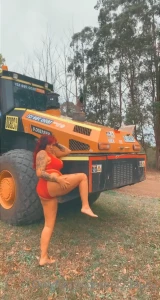 Miss Bluey [ missbluey ] Onlyfans leaked video 8047323 on Hotleaks.tv