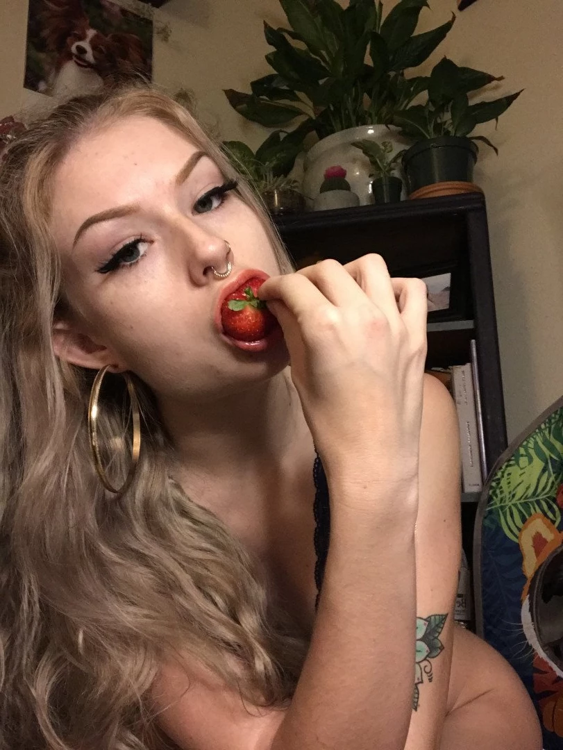 Bre [ lilbabybrexxx ] Onlyfans leaked photo 694598 on Hotleaks.tv