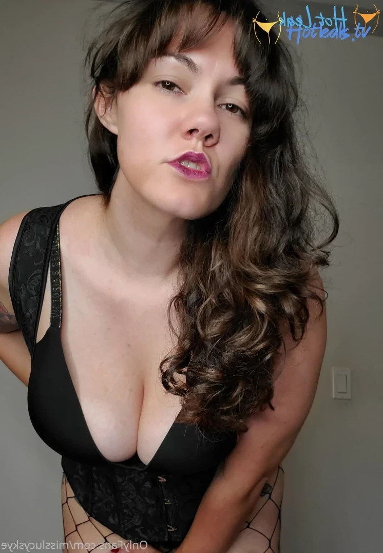 Lucy Skye [ misslucyskye ] Onlyfans leaked photo 13359951 on Hotleaks.tv