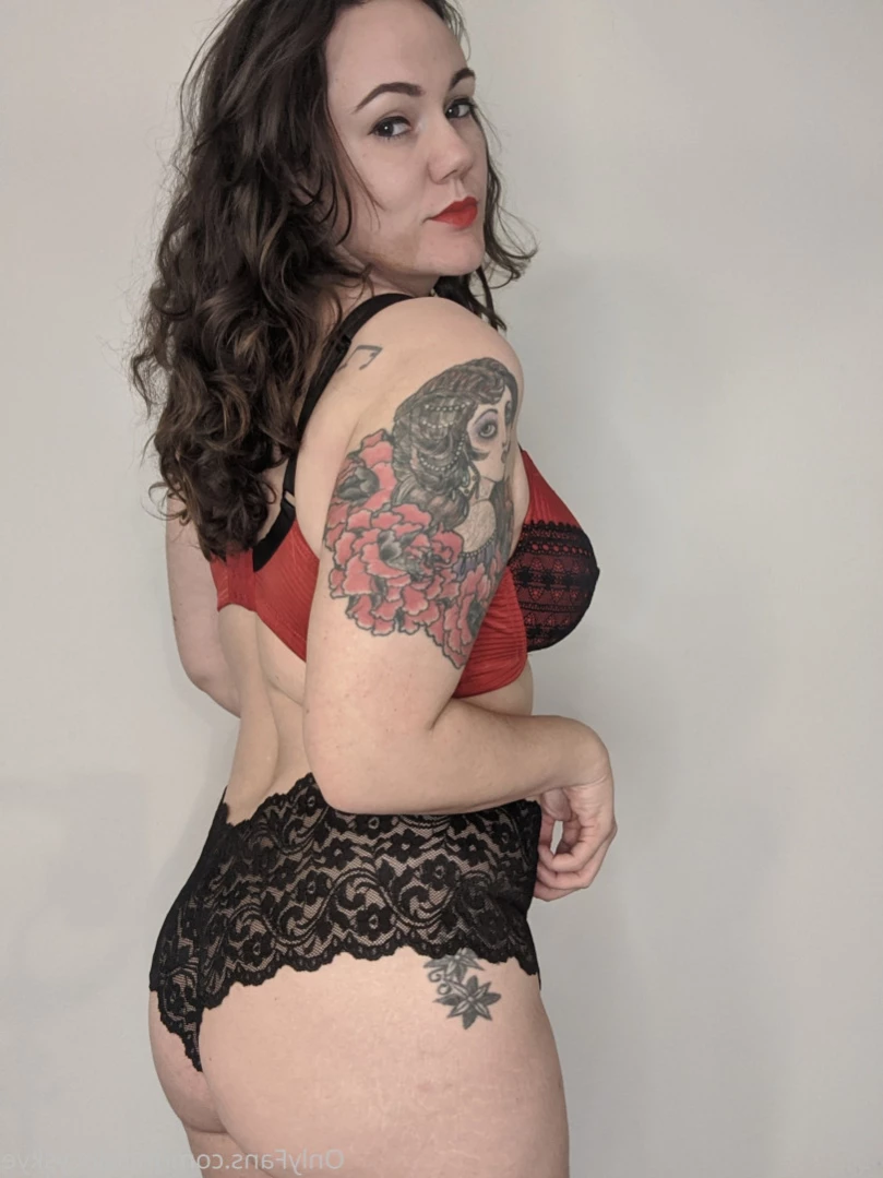 Lucy Skye [ misslucyskye ] Onlyfans leaked photo 13881759 on Hotleaks.tv