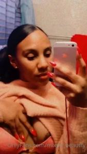 SEXTING/CockRate Queen 👸🏾 [ caramel_lattee ] Onlyfans leaked video 8032867 on Hotleaks.tv