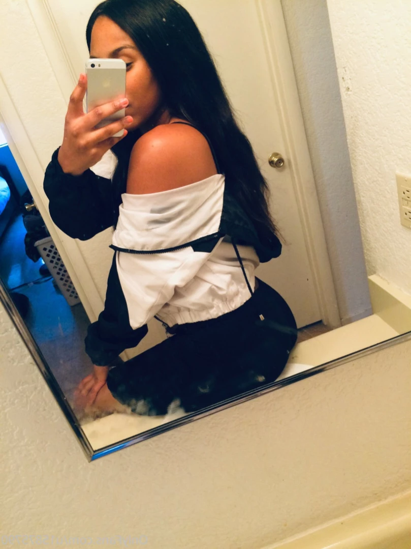 SEXTING/CockRate Queen 👸🏾 [ caramel_lattee ] Onlyfans leaked photo 13454754 on Hotleaks.tv