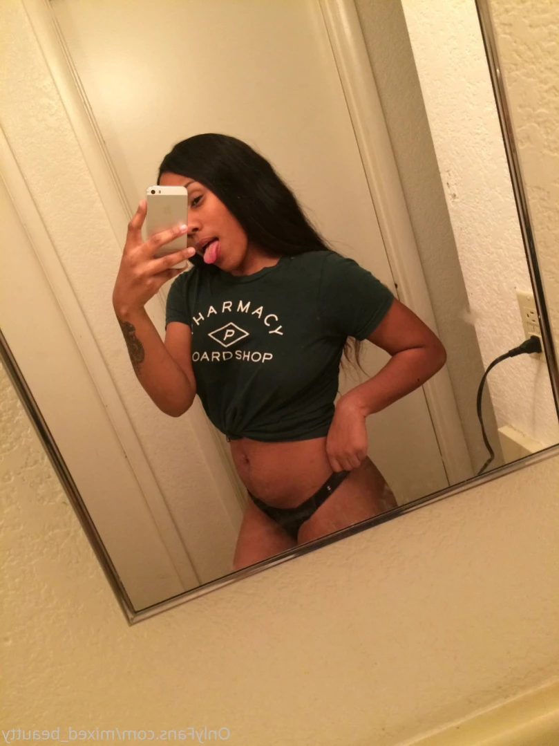 SEXTING/CockRate Queen 👸🏾 [ caramel_lattee ] Onlyfans leaked photo 13454814 on Hotleaks.tv