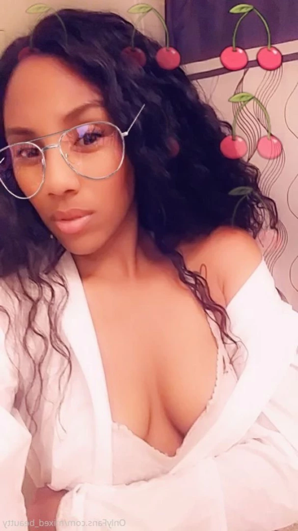 SEXTING/CockRate Queen 👸🏾 [ caramel_lattee ] Onlyfans leaked photo 13537522 on Hotleaks.tv