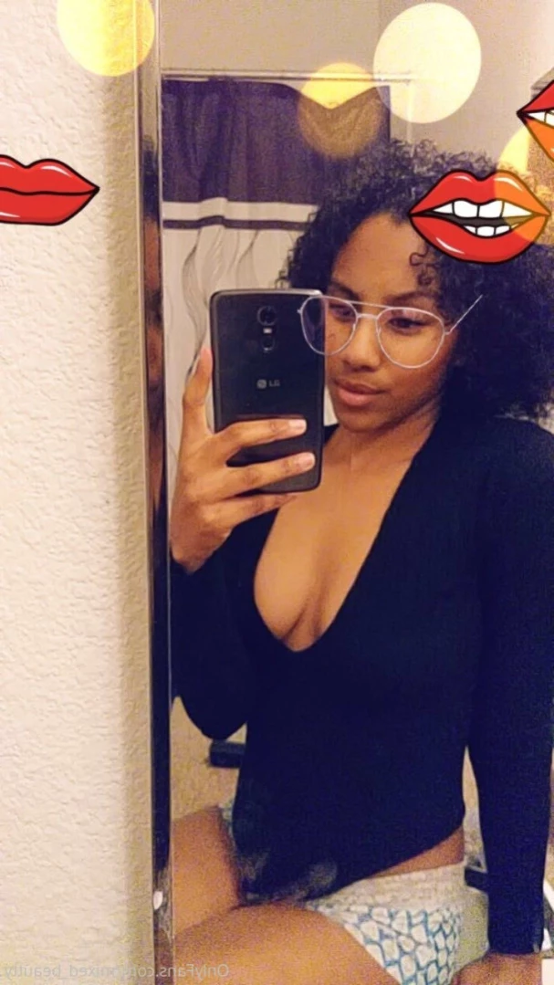 SEXTING/CockRate Queen 👸🏾 [ caramel_lattee ] Onlyfans leaked photo 14480977 on Hotleaks.tv