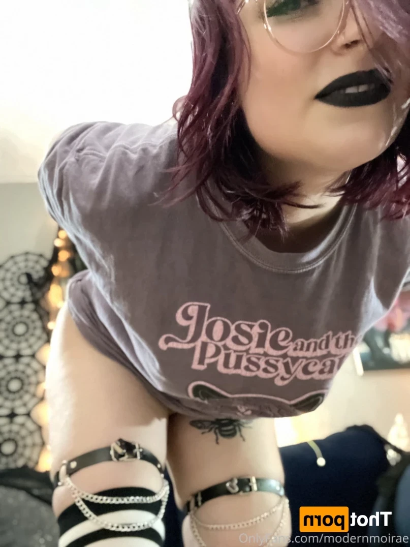 Roxie Rusalka [ roxierusalka ] Onlyfans leaked photo 12817325 on Hotleaks.tv