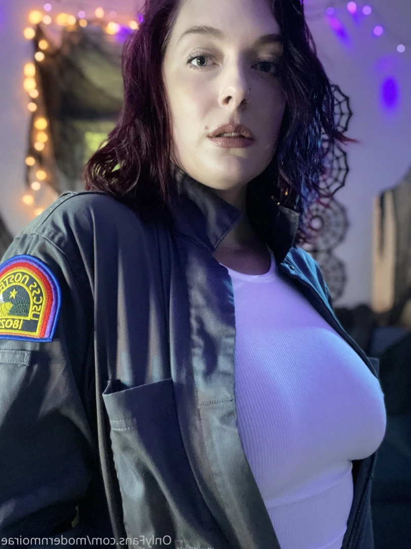 Roxie Rusalka [ roxierusalka ] Onlyfans leaked photo 14467863 on Hotleaks.tv
