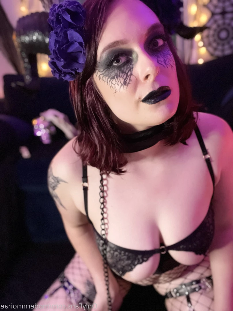 Roxie Rusalka [ roxierusalka ] Onlyfans leaked photo 15066281 on Hotleaks.tv