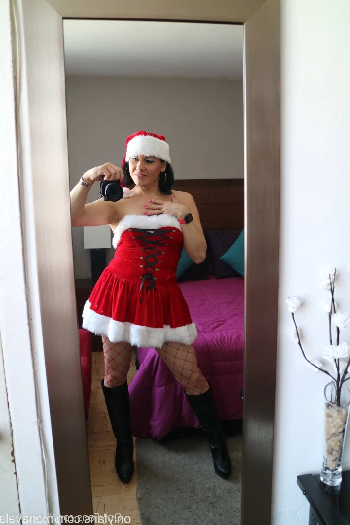 Mona Vela [ monavela ] Onlyfans leaked photo 9041697 on Hotleaks.tv