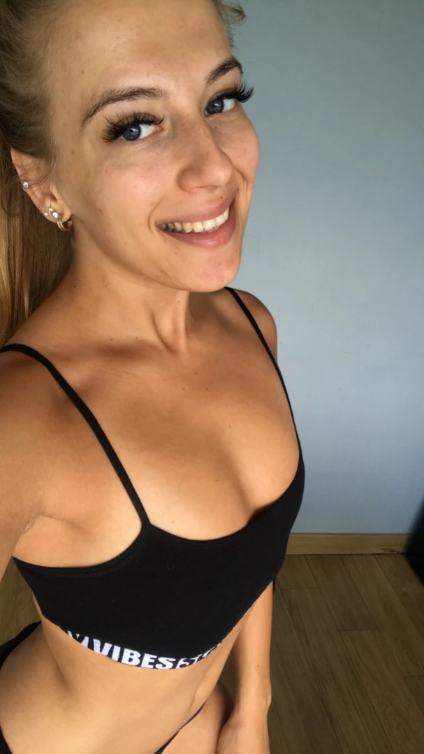 Monika Lara Smith [ monikalarasmith ] Onlyfans leaked photo 13604692 on Hotleaks.tv