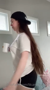 lilcanadiangirl Onlyfans leaked video 9558155 on Hotleaks.tv