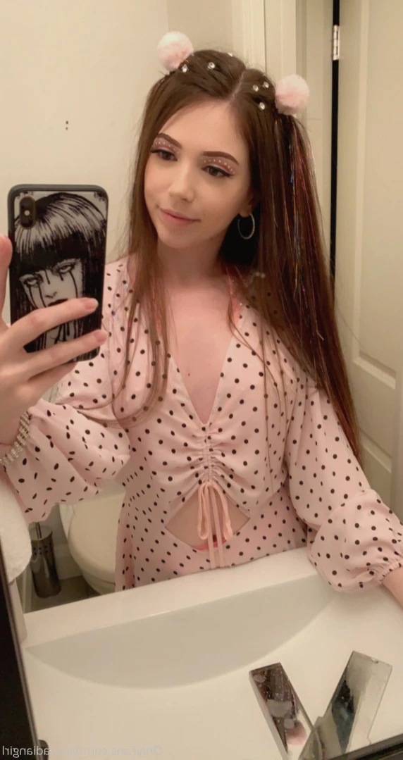 lilcanadiangirl Onlyfans leaked photo 12394787 on Hotleaks.tv