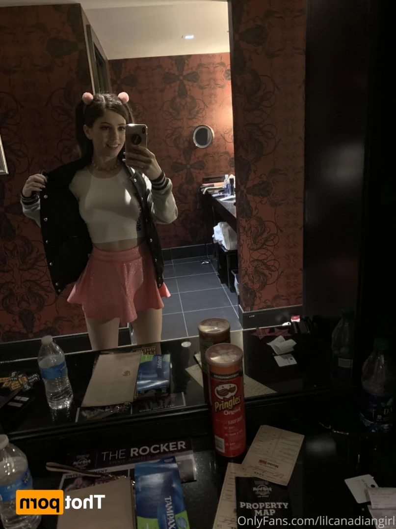 lilcanadiangirl Onlyfans leaked photo 14643333 on Hotleaks.tv