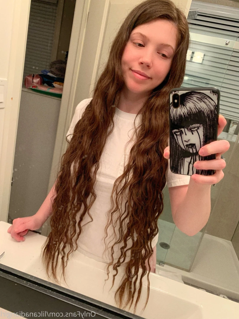 lilcanadiangirl Onlyfans leaked photo 16214472 on Hotleaks.tv