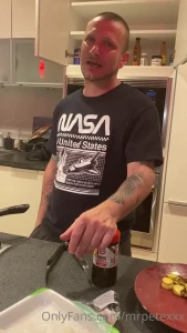 Mr.Pete [ mrpetexxx ] Onlyfans leaked video 8018891 on Hotleaks.tv