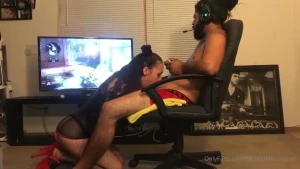 Thee ThroatG‼👑Mrs.CUMbustable👑 [ mrscumbustable ] Onlyfans leaked video 8017980 on Hotleaks.tv