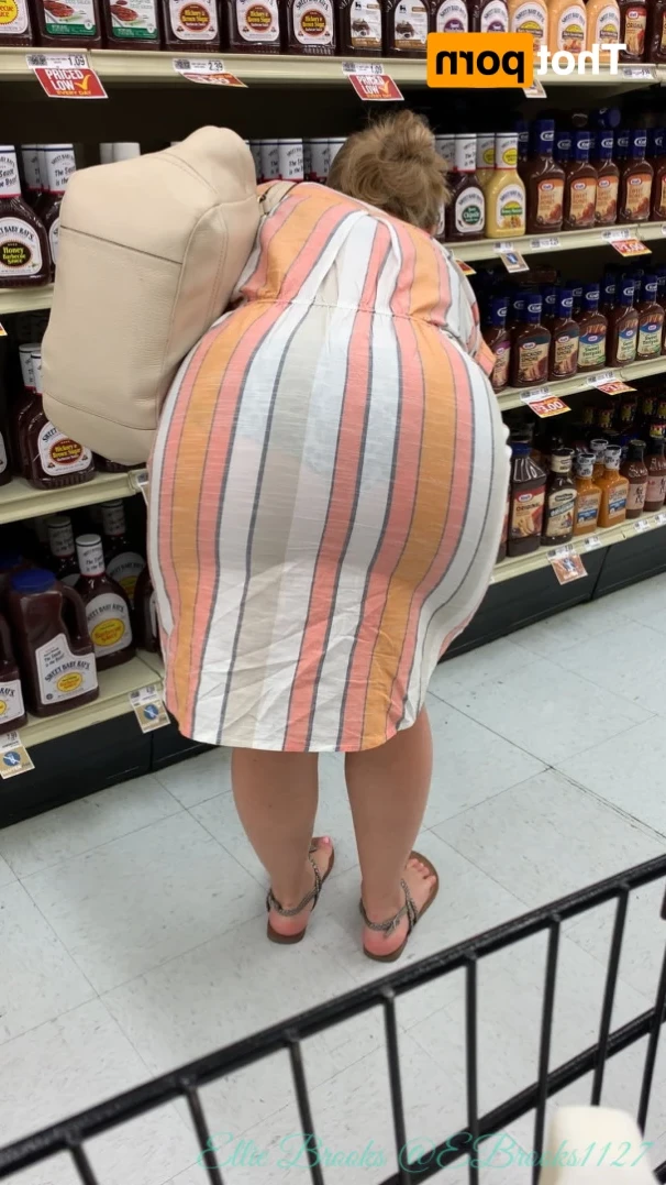 Ellie Brooks (🌴Soccer mom next door🌴) [ mrselliebrooks ] Onlyfans leaked photo 11716243 on Hotleaks.tv