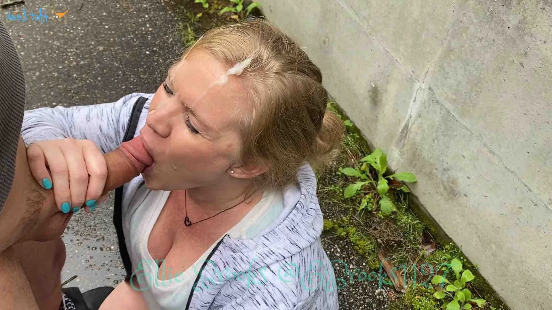 Ellie Brooks (🌴Soccer mom next door🌴) [ mrselliebrooks ] Onlyfans leaked photo 12741766 on Hotleaks.tv