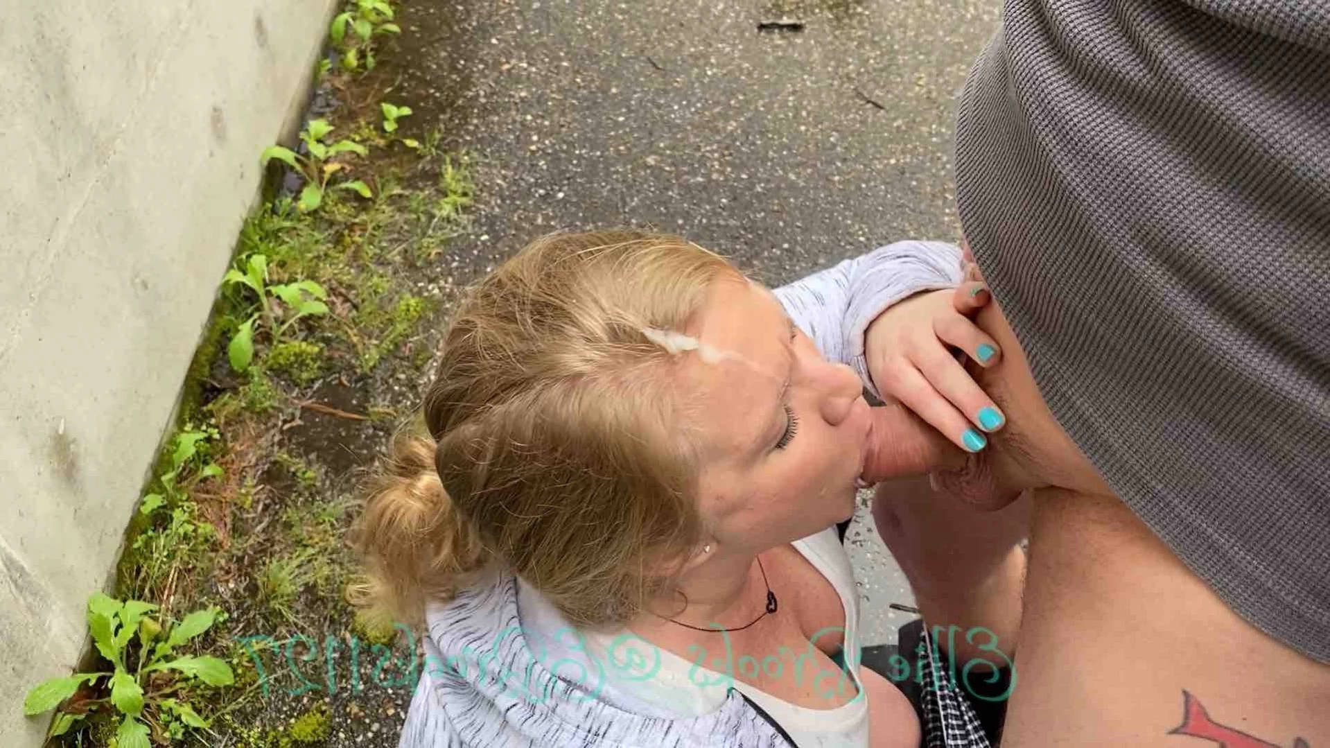 Ellie Brooks (🌴Soccer mom next door🌴) [ mrselliebrooks ] Onlyfans leaked photo 16241910 on Hotleaks.tv