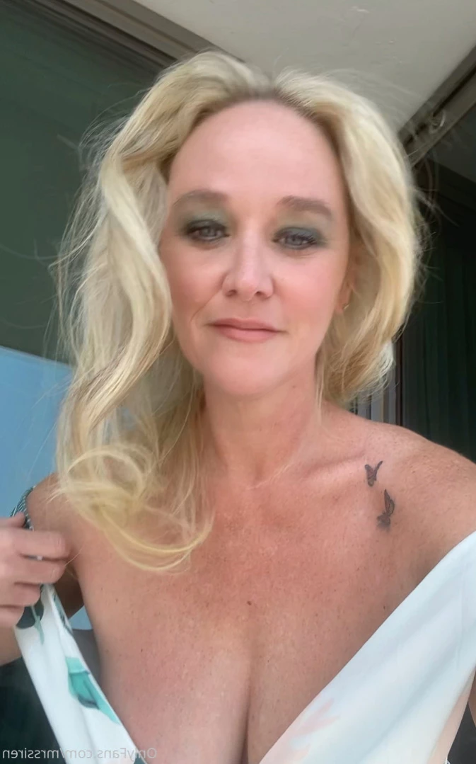 ★ Dee Siren ★ [ mrssiren ] Onlyfans leaked photo 12852214 on Hotleaks.tv