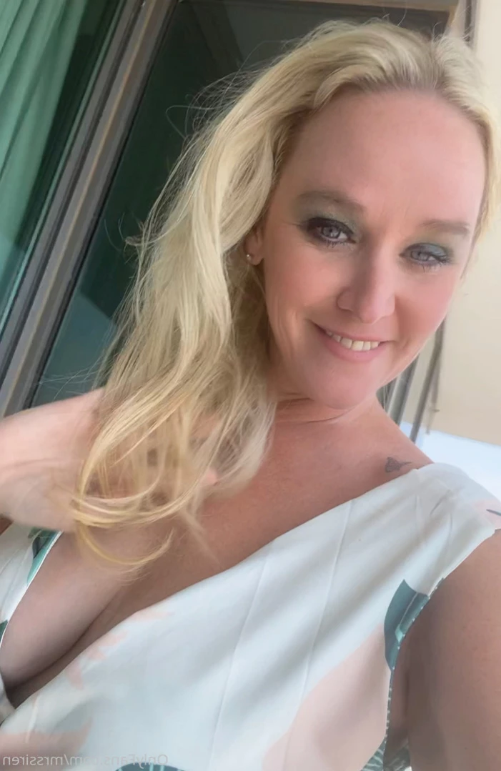 ★ Dee Siren ★ [ mrssiren ] Onlyfans leaked photo 13445839 on Hotleaks.tv