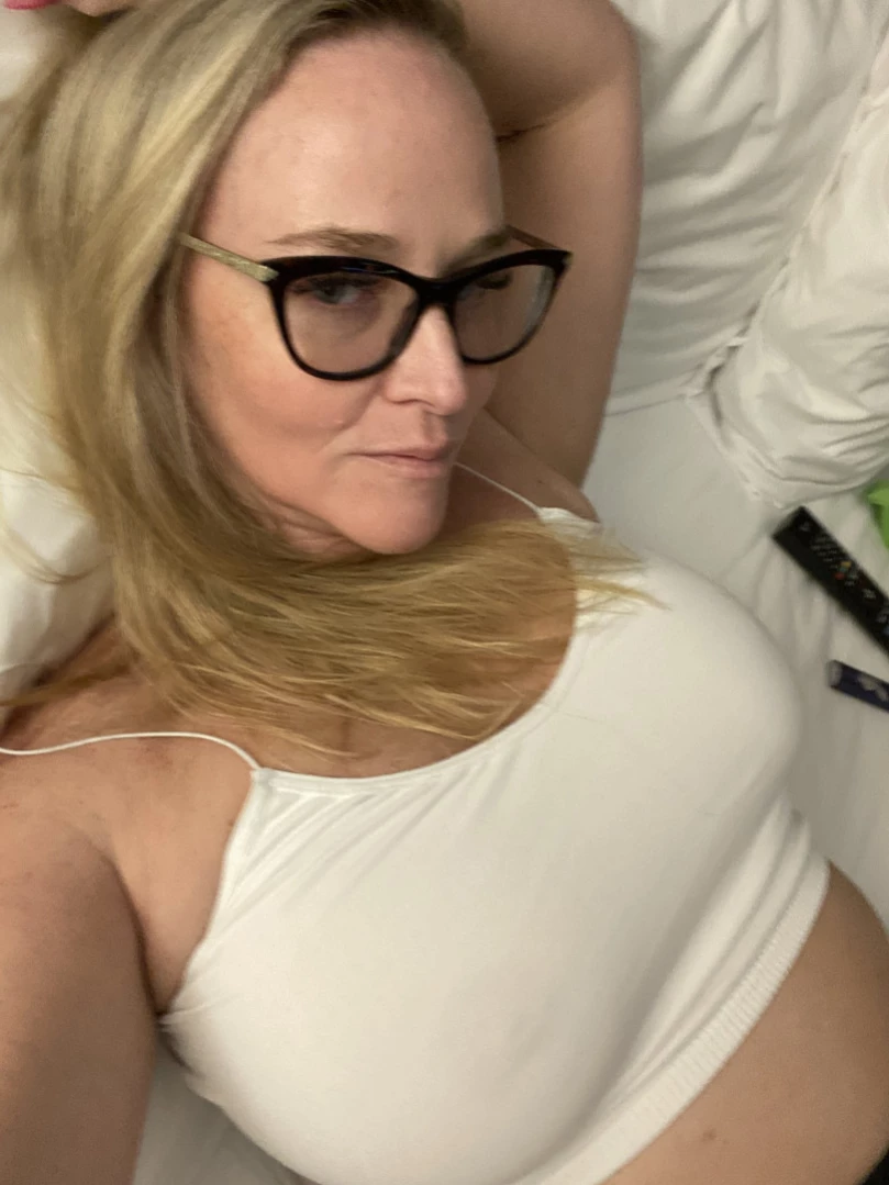 ★ Dee Siren ★ [ mrssiren ] Onlyfans leaked photo 13450548 on Hotleaks.tv