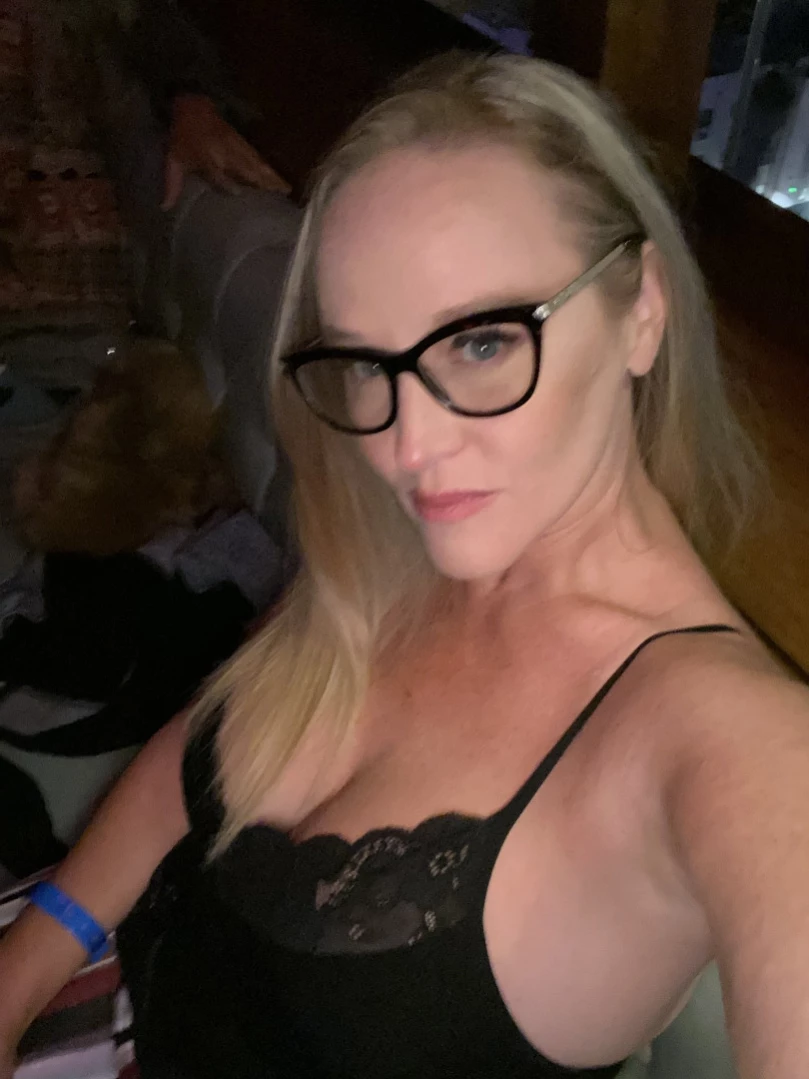 ★ Dee Siren ★ [ mrssiren ] Onlyfans leaked photo 14491934 on Hotleaks.tv
