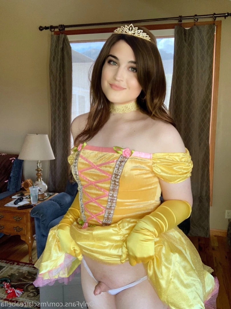 Claire [ msclaireabella ] Onlyfans leaked photo 13437059 on Hotleaks.tv