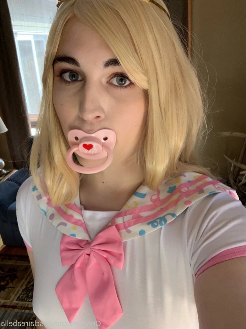 Claire [ msclaireabella ] Onlyfans leaked photo 13437418 on Hotleaks.tv