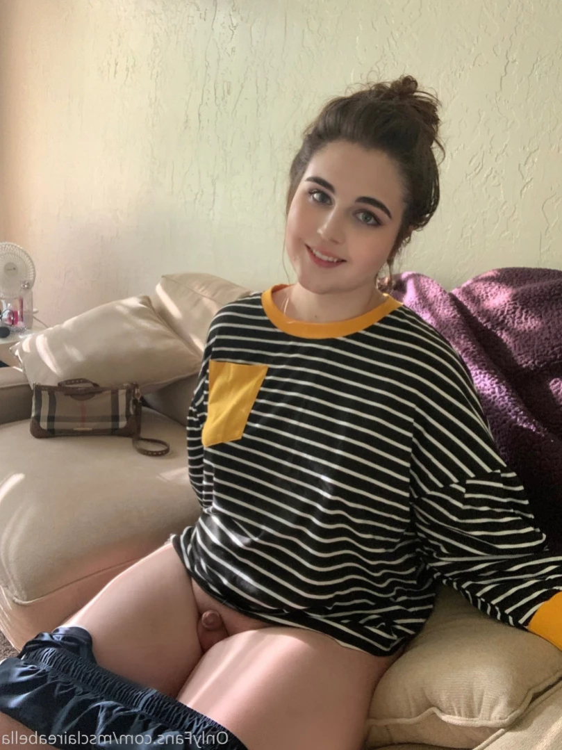 Claire [ msclaireabella ] Onlyfans leaked photo 14721422 on Hotleaks.tv