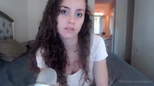 Jessie [ mzjessie ] Onlyfans leaked video 18231843 on Hotleaks.tv