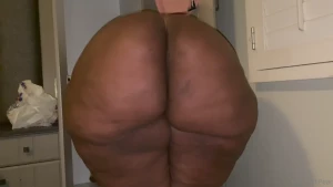 8010873