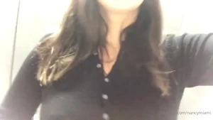 Nancy Miami [ nancymiami ] Onlyfans leaked video 8009848 on Hotleaks.tv