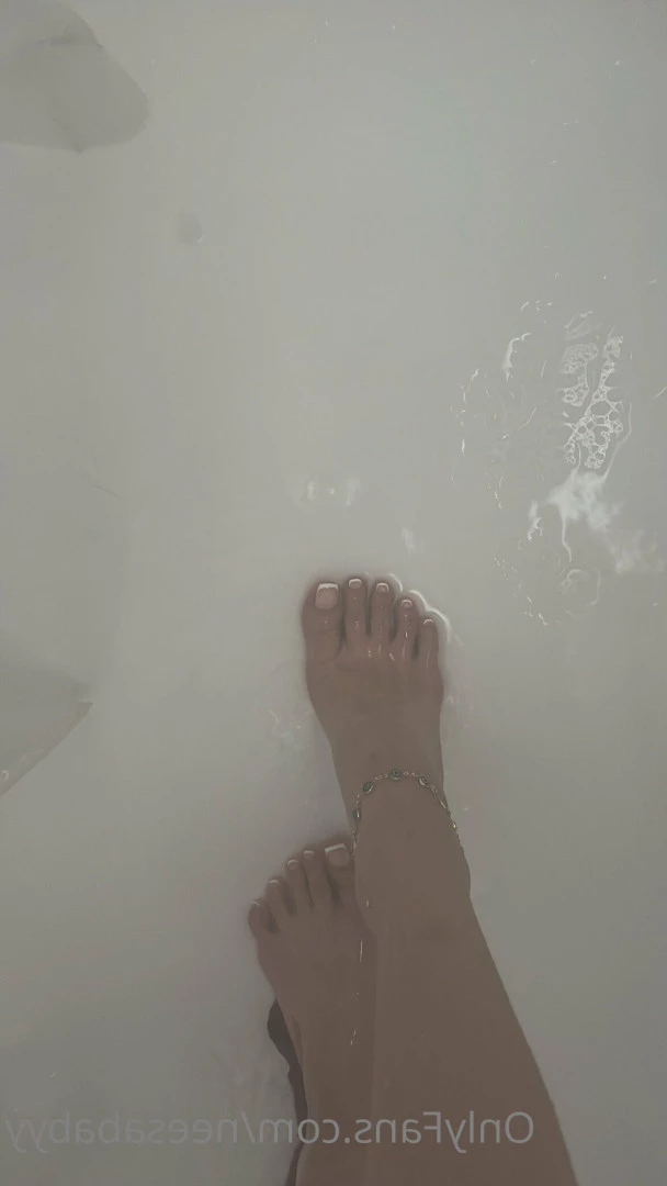 Feet Princess 👸🏻✨ [ footprincessx1 ] Onlyfans leaked photo 7874426 on Hotleaks.tv