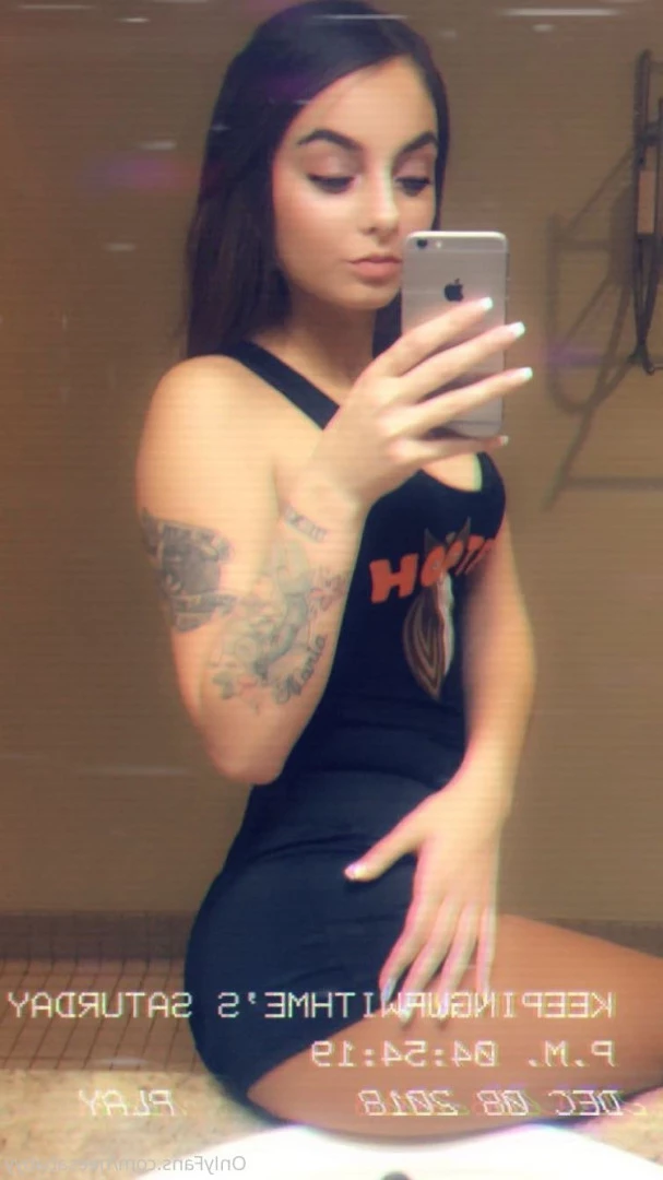 Feet Princess 👸🏻✨ [ footprincessx1 ] Onlyfans leaked photo 7874706 on Hotleaks.tv
