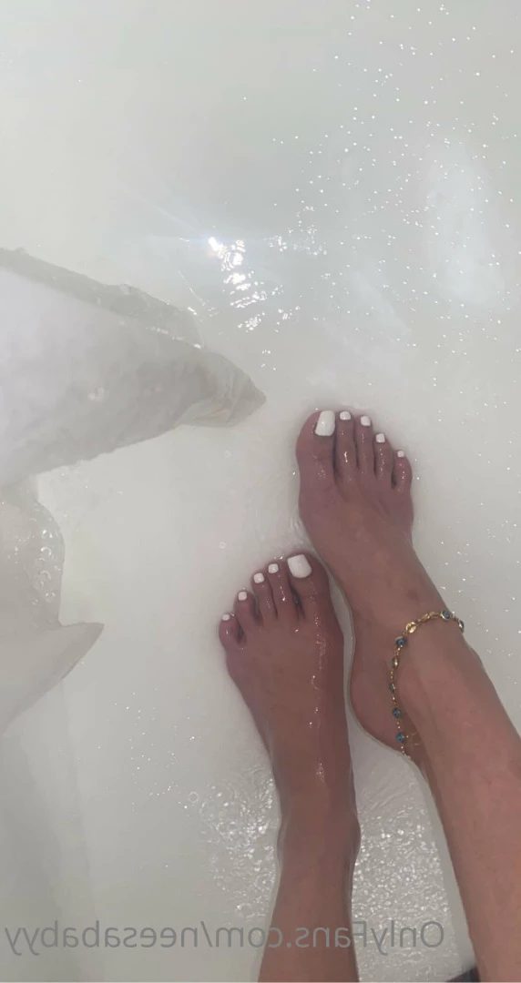 Feet Princess 👸🏻✨ [ footprincessx1 ] Onlyfans leaked photo 7874766 on Hotleaks.tv