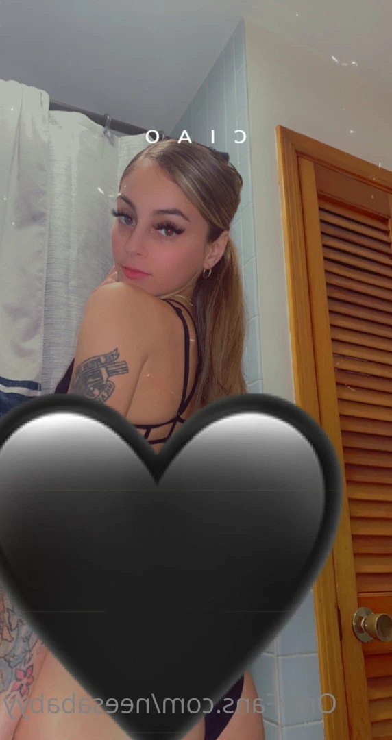 Feet Princess 👸🏻✨ [ footprincessx1 ] Onlyfans leaked photo 7875961 on Hotleaks.tv