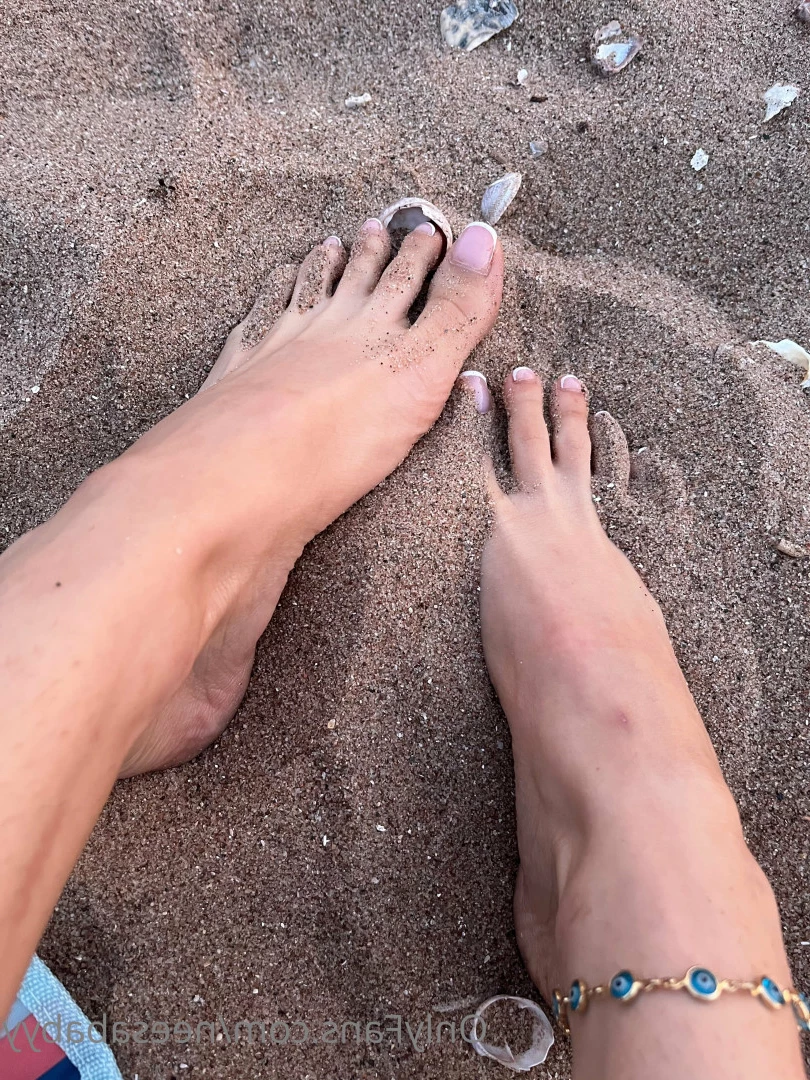 Feet Princess 👸🏻✨ [ footprincessx1 ] Onlyfans leaked photo 7876638 on Hotleaks.tv