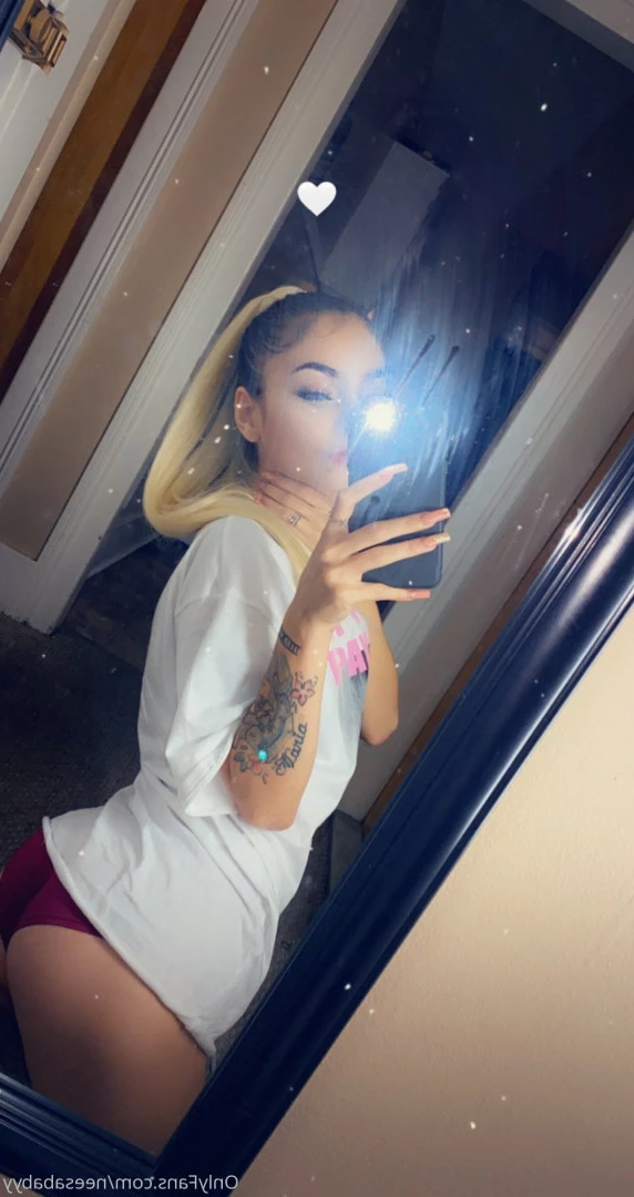 Feet Princess 👸🏻✨ [ footprincessx1 ] Onlyfans leaked photo 7877626 on Hotleaks.tv