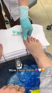 Feet Princess 👸🏻✨ [ footprincessx1 ] Onlyfans leaked video 8006556 on Hotleaks.tv