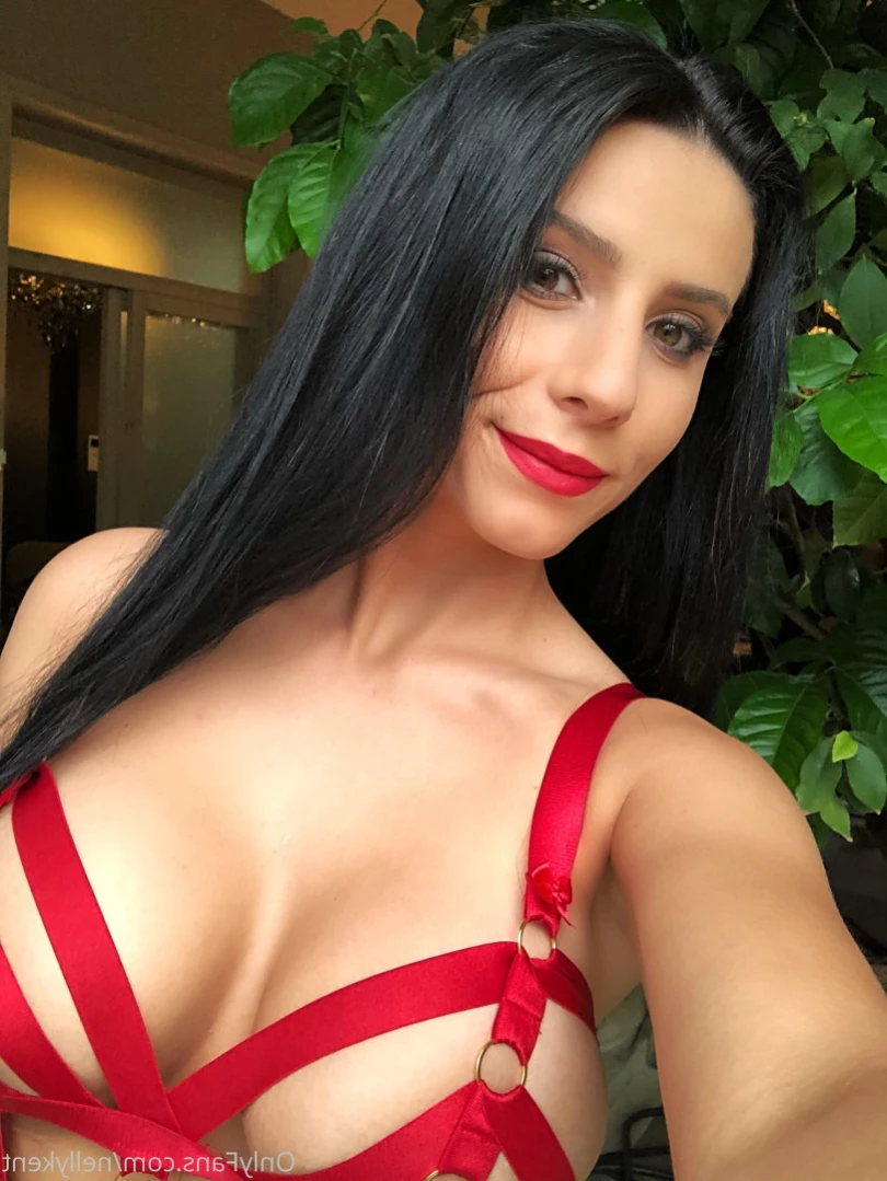 Nelly Kent Official [ nellykent ] Onlyfans leaked photo 10976282 on Hotleaks.tv