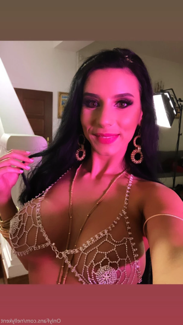 Nelly Kent Official [ nellykent ] Onlyfans leaked photo 11377627 on Hotleaks.tv