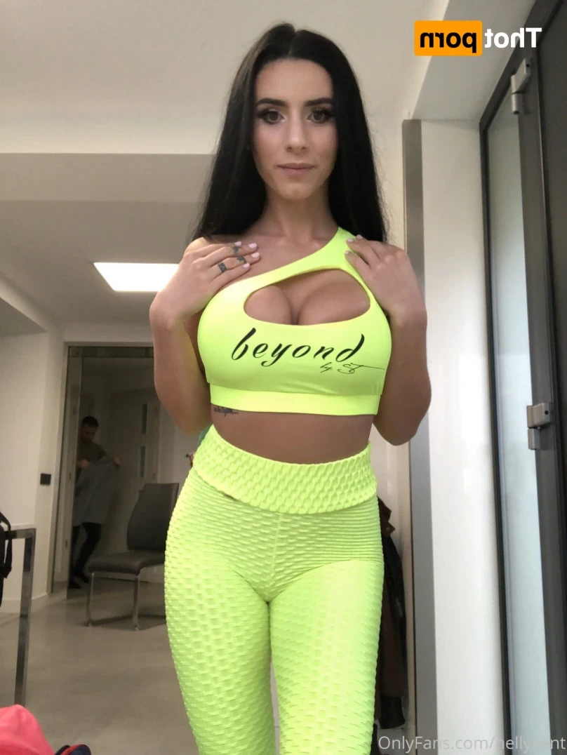 Nelly Kent Official [ nellykent ] Onlyfans leaked photo 11380647 on Hotleaks.tv