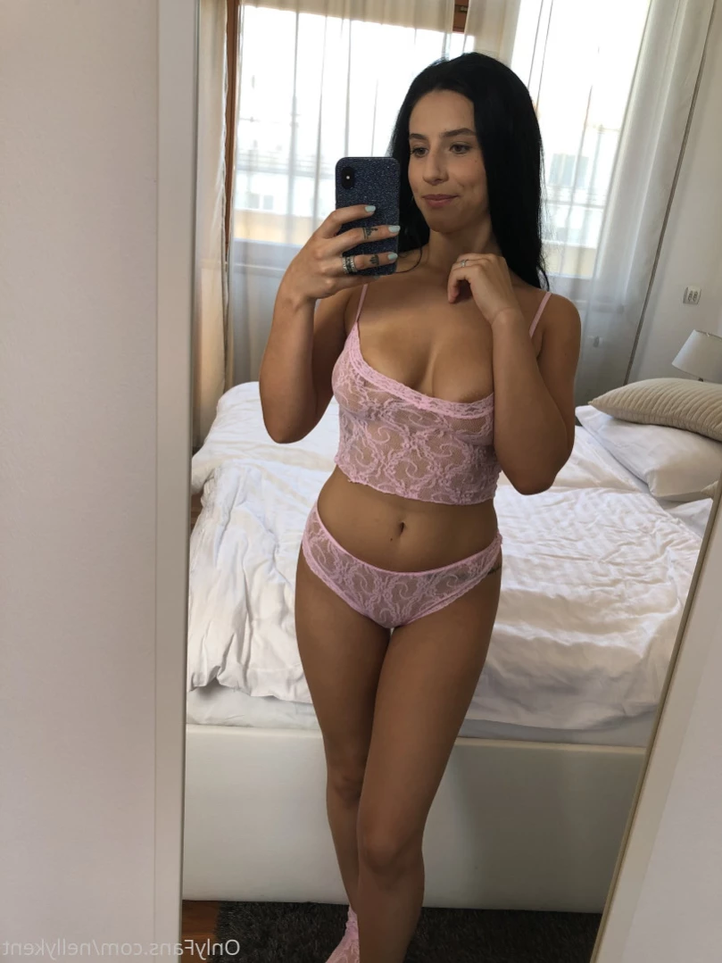 Nelly Kent Official [ nellykent ] Onlyfans leaked photo 11415992 on Hotleaks.tv