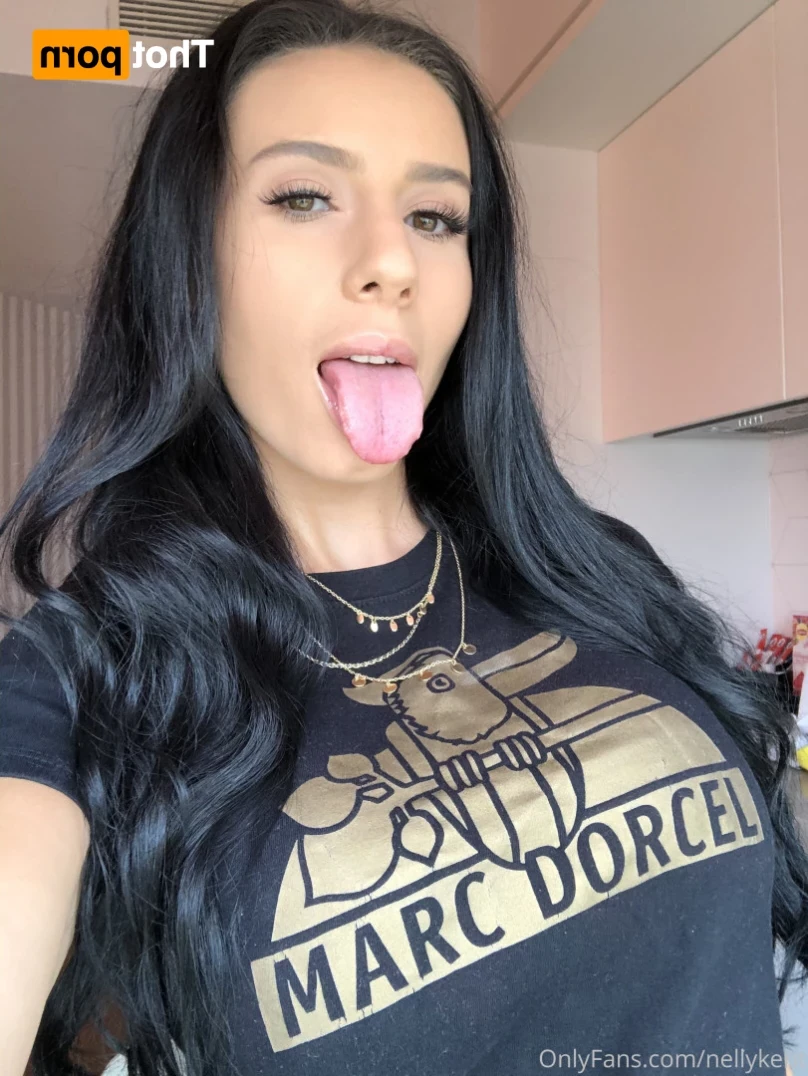 Nelly Kent Official [ nellykent ] Onlyfans leaked photo 11416419 on Hotleaks.tv