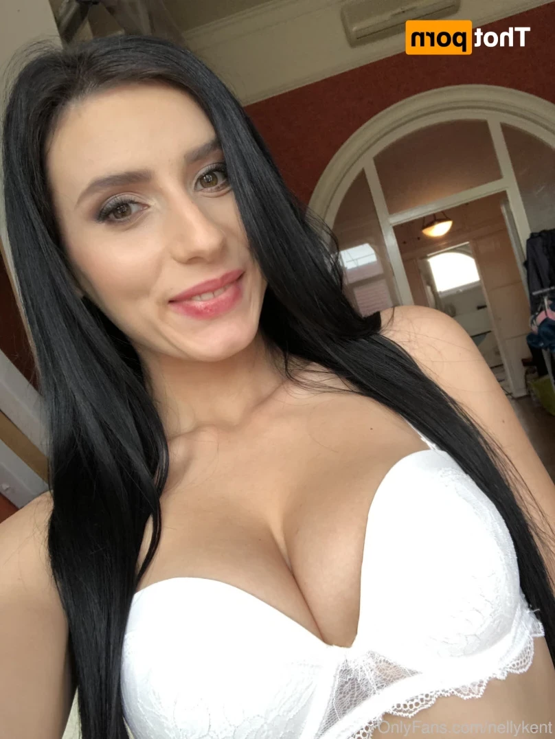 Nelly Kent Official [ nellykent ] Onlyfans leaked photo 11425605 on Hotleaks.tv