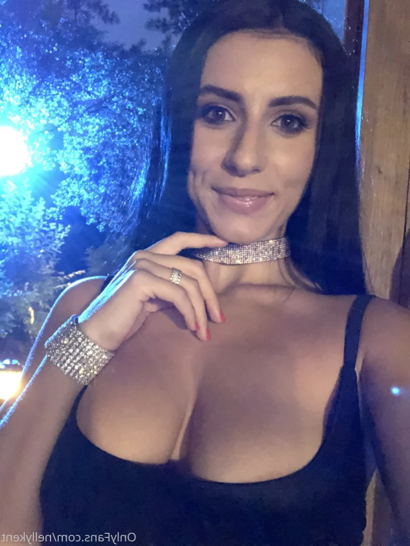 Nelly Kent Official [ nellykent ] Onlyfans leaked photo 11441074 on Hotleaks.tv